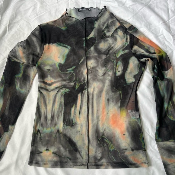 Abstract mesh Long Sleeve Top - Picture 1 of 1